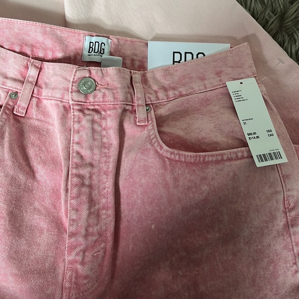 🔥Hot Pick🔥Brand New BDG Recycled High-Waisted Baggy Jean - Picture 7 of 9